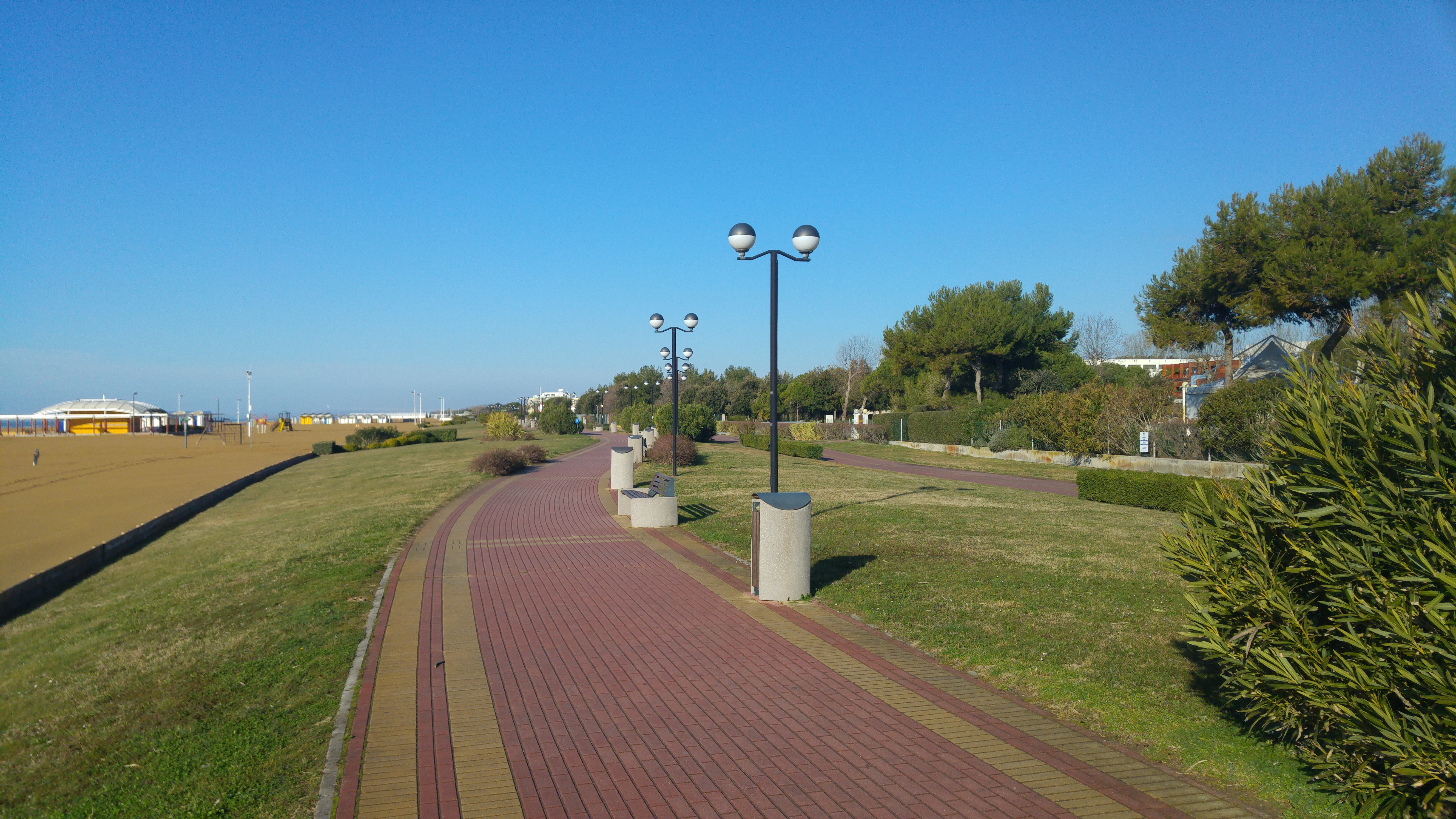 pista ciclabile lungomare Bibione